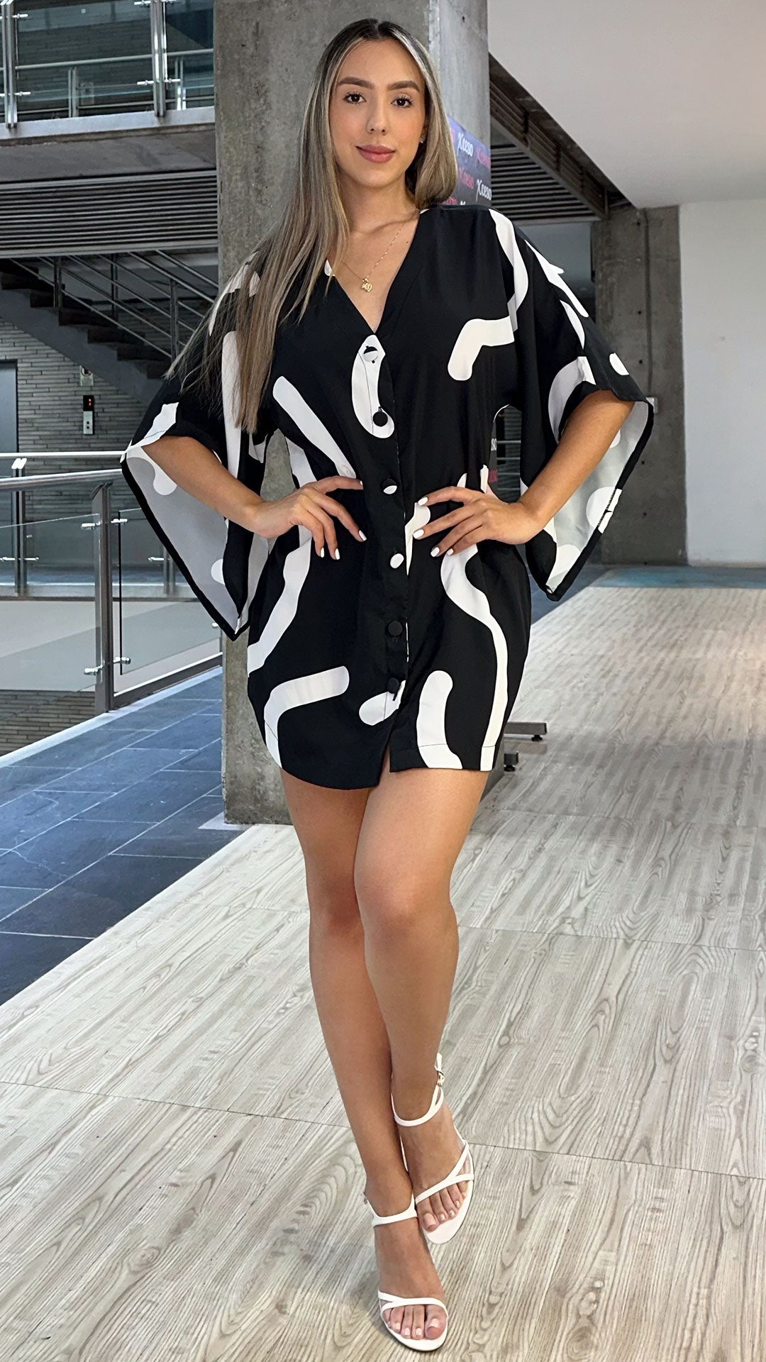 M73911 VESTIDO CHALIS DIAGONAL ESTAMPADO NEGRO