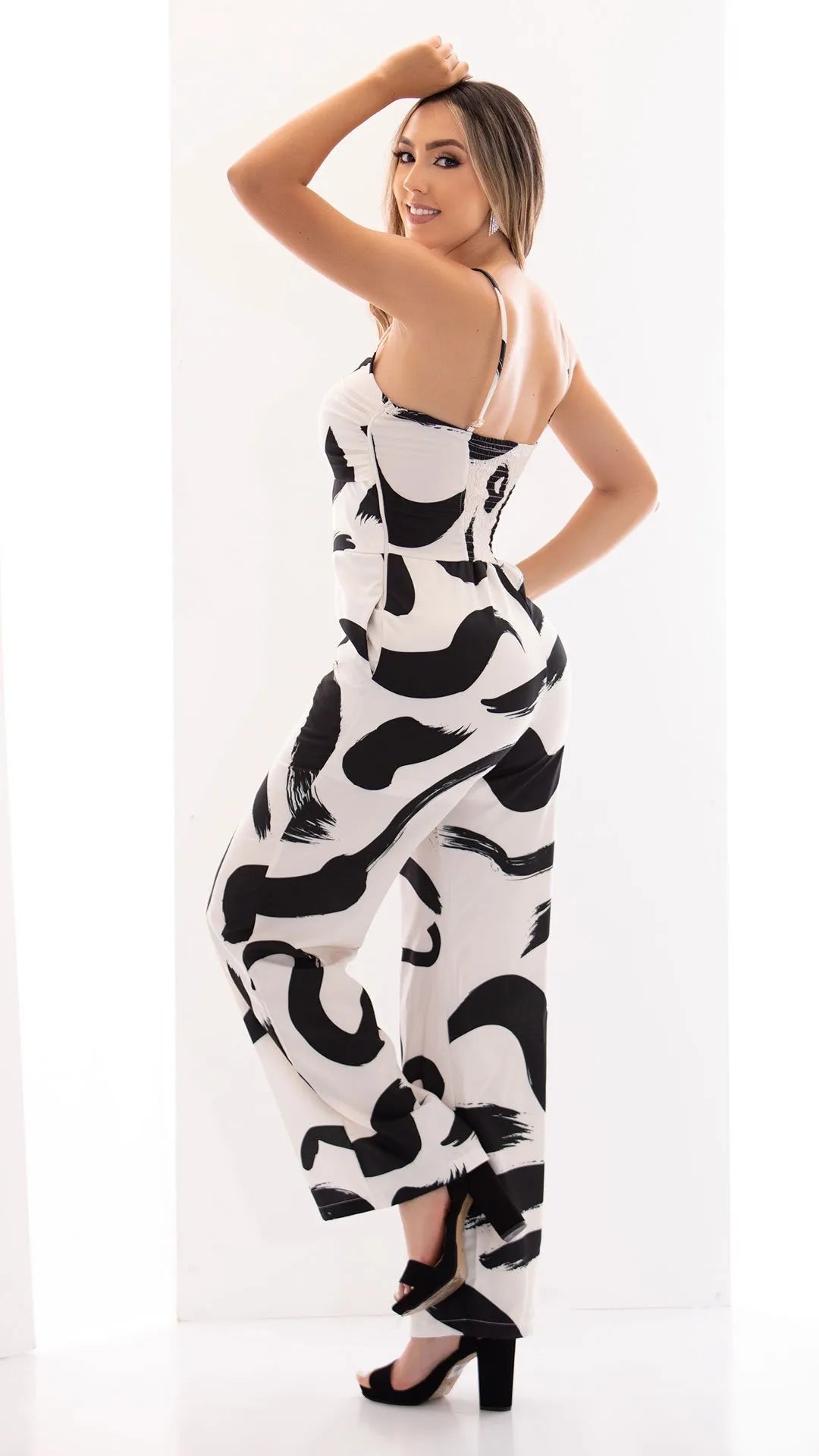 M73949 ENTERIZO CHALIS DIAGONAL ESTAMPADO BEIGE