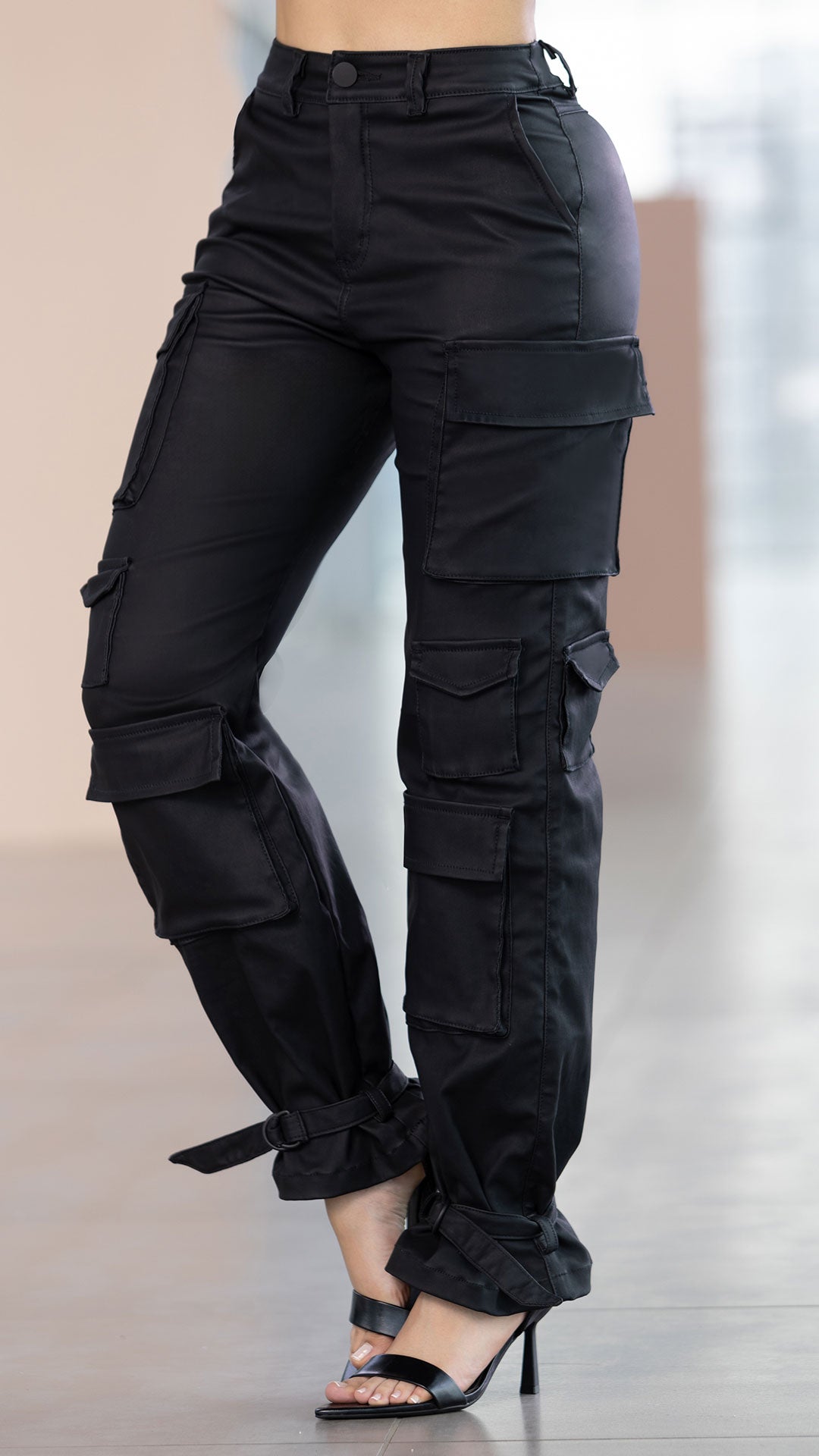 M74146 PANTALÓN BENGALINA CUERO NEGRO