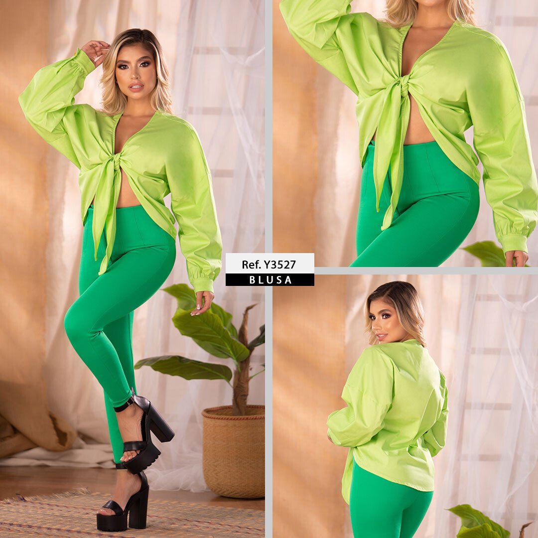Y3527 BLUSA POPELINA VERDE LIMON