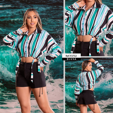 Y3752 BLUSA POPELINA ESTAMPADO VERDE